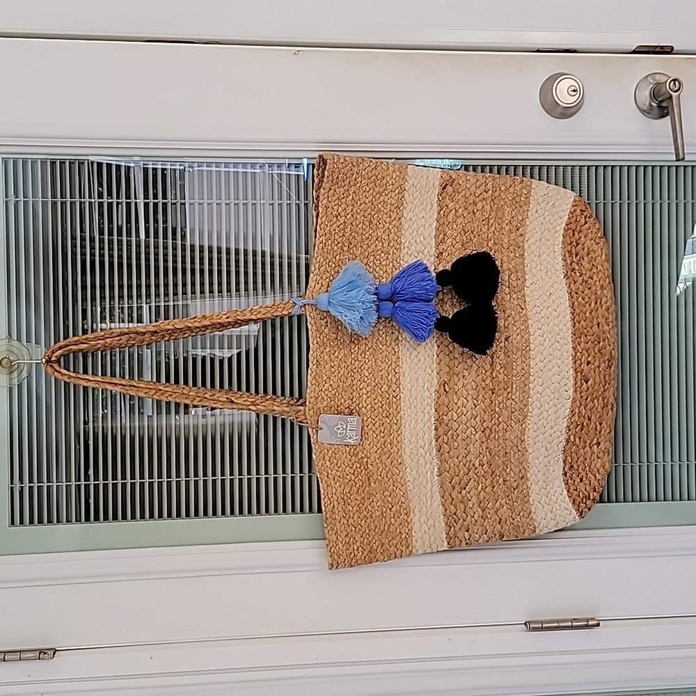 Karma White Stripe Jute Beach Bag NWT Large